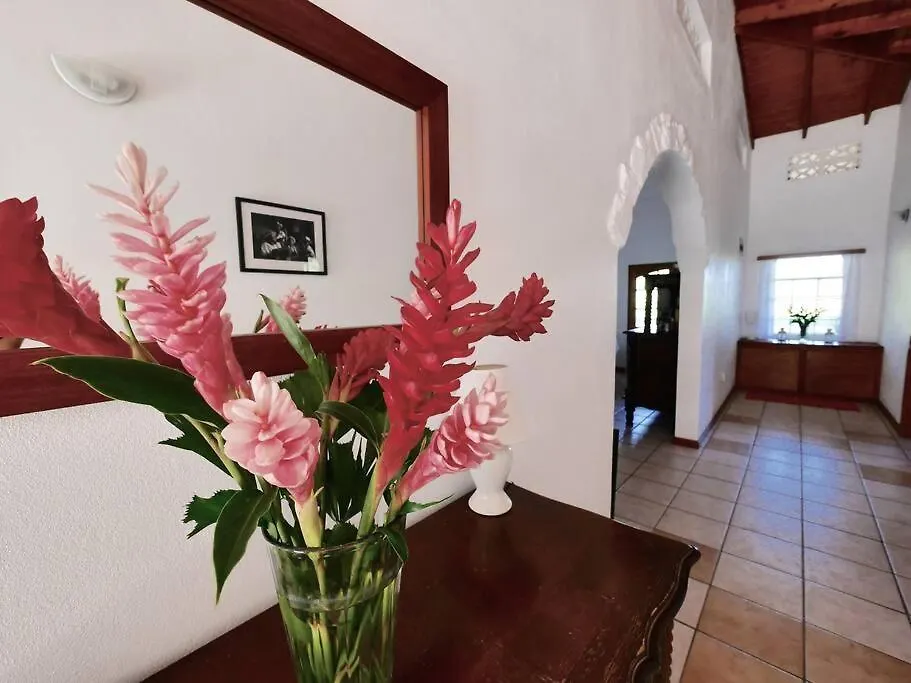 Villa Colibri Mon Repos